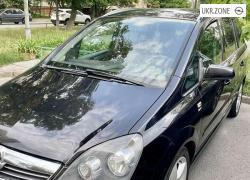 Компактвэн Opel Zafira 2008 в Киеве