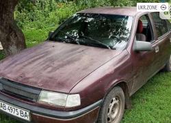 Седан Opel Vectra I (A) 1991 в Ружине