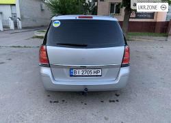 Компактвен Opel Zafira 2005 у Кременчуці