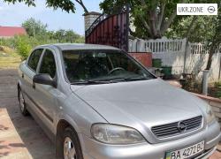 Седан Opel Astra II (G) 2005 в Гайвороне