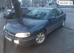 Седан Opel Omega II (B) 1996 в Ужгороде