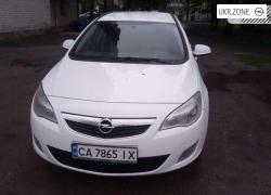 Универсал 5 дверей Opel Astra 2012 в Черкассах