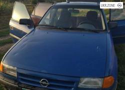 Opel Astra 1993 в Тарутино