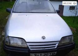 Седан Opel Omega I (A) 1987 в Львове