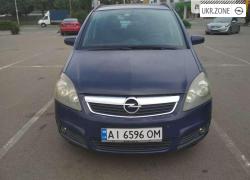Компактвэн Opel Zafira II (B) 2007 в Гостомеле