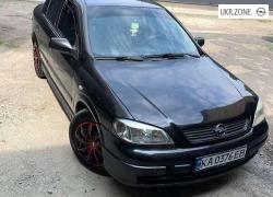 Седан Opel Astra II (G) 2005 в Киеве