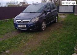 Компактвэн Opel Zafira II (B) Рестайлинг 2010 в Ивано-Франковске