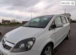 Компактвэн Opel Zafira 2011 в Львове