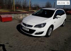Універсал 5 дверей Opel Astra 2014 у Смілі