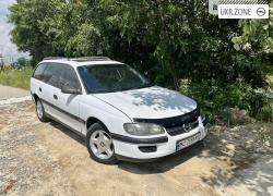 Универсал 5 дверей Opel Omega 1994 в Львове