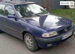 Універсал 5 дверей Opel Astra I (F) 1996 у Києві