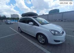 Компактвэн Opel Zafira 2011 в Хмельнике