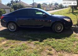 Седан Opel Insignia I 2009 в Перечине