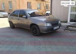 Opel Kadett 1988 в Хмельницком