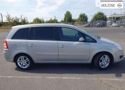 Компактвэн Opel Zafira 2008 в Тростянце