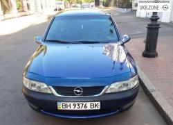 Лифтбек Opel Vectra II (B) 1996 в Одессе