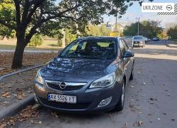 Opel Astra 2011 у Чугуєві