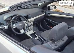 Кабріолет Opel Astra 2008 у Києві