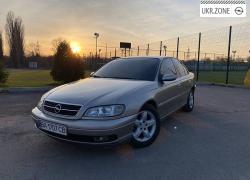 Седан Opel Omega II (B) Рестайлінг 2002 у Олександрії