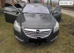 Универсал 5 дверей Opel Insignia 2013 в Бучаче