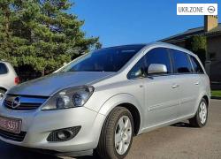 Компактвен Opel Zafira 2011 у Луцьку