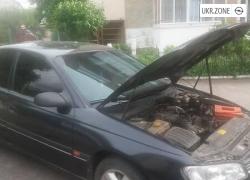 Седан Opel Omega II (B) 1996 в Казатине