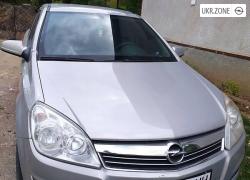 Седан Opel Astra 2009 в Тячеве
