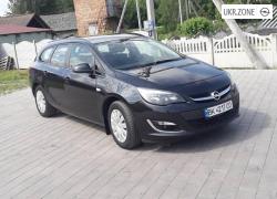 Універсал 5 дверей Opel Astra 2013 у Острозі