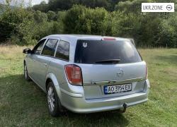 Универсал 5 дверей Opel Astra 2009 в Сваляве