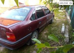 Седан Opel Vectra I (A) 1991 у Житомирі
