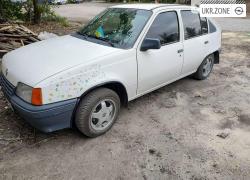 Opel Kadett 1987 в Кропивни́цком