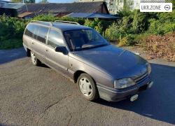 Універсал 5 дверей Opel Omega I (A) 1989 у Березані