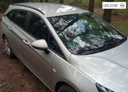 Універсал 5 дверей Opel Astra 2016 у Кобеляках