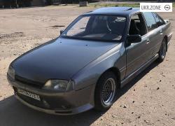 Седан Opel Omega I (A) 1987 у Києві