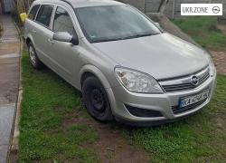 Універсал 5 дверей Opel Astra 2009 у Києві
