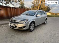 Универсал 5 дверей Opel Astra 2010 в Луцке