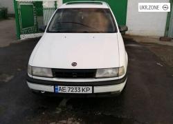 Седан Opel Vectra I (A) 1990 в Новомосковске