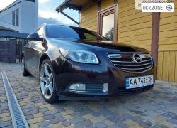 Универсал 5 дверей Opel Insignia I 2011 в Киеве