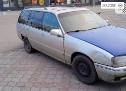 Универсал 5 дверей Opel Omega I (A) 1988 в Черкассах