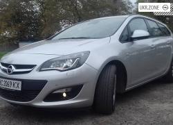 Универсал 5 дверей Opel Astra 2013 в Львове
