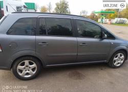 Компактвэн Opel Zafira II (B) 2007 в Львове