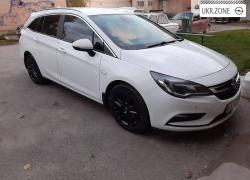 Универсал 5 дверей Opel Astra 2016 в Волочиске