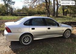 Седан Opel Vectra 1999 в Лозовой