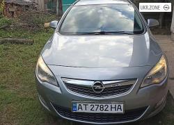 Универсал 5 дверей Opel Astra 2011 в Ворохте