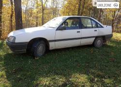 Opel Omega 1989 в Бершади