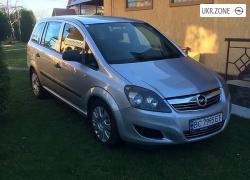 Компактвэн Opel Zafira 2011 в Стрые