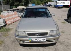 Универсал 5 дверей Opel Astra I (F) 1997 в Каменском