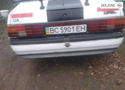 Седан Opel Ascona III (C) 1988 в Мостиске