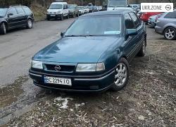 Лифтбек Opel Vectra 1995 в Сокале