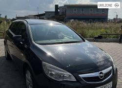 Универсал 5 дверей Opel Astra 2011 в Луцке